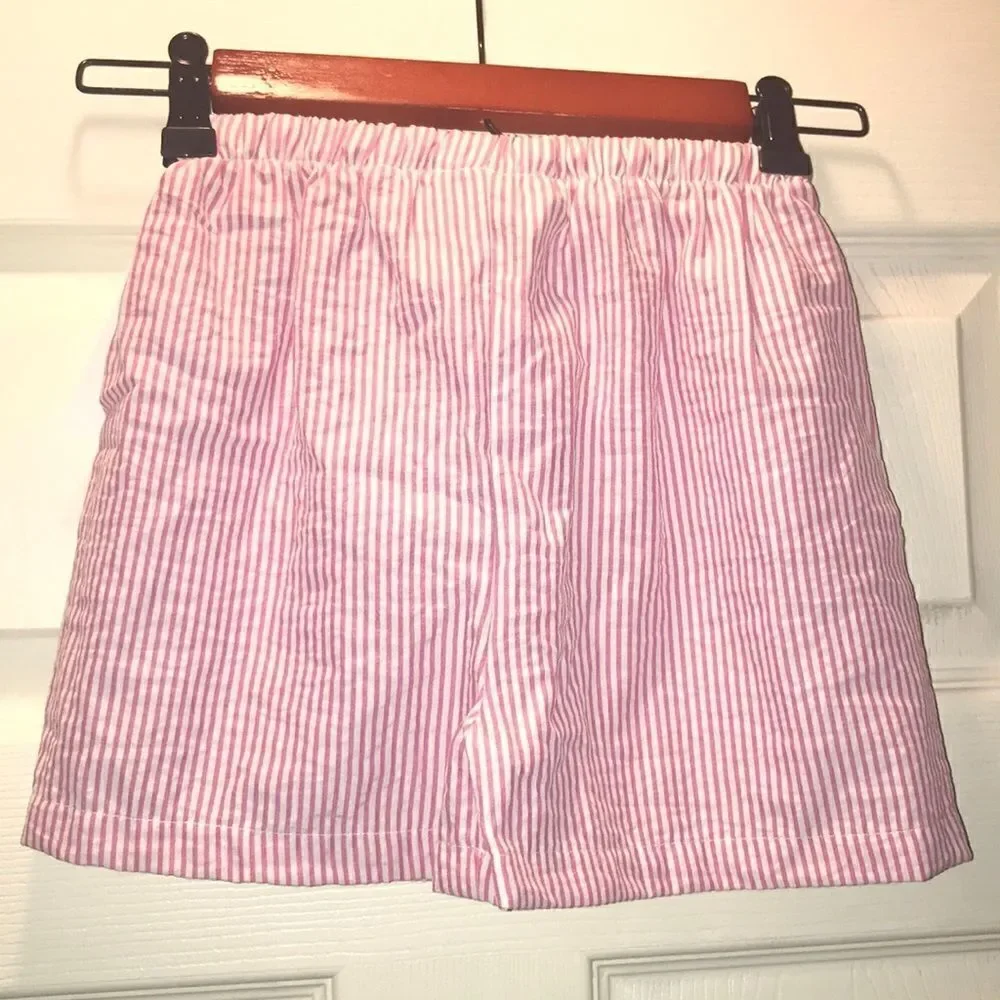 (5/$25) Ellie O Pink & White Seersucker Shorts
